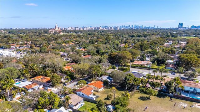 5730 SW 42nd Ter, South Miami, FL 33155