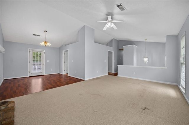 27 Creek View Drive, Hoschton, GA 30548