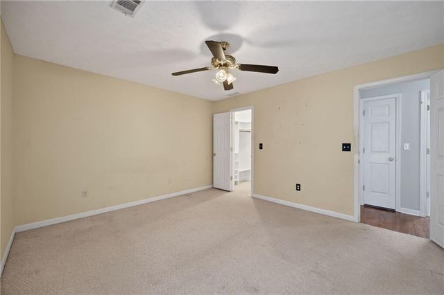 27 Creek View Drive, Hoschton, GA 30548