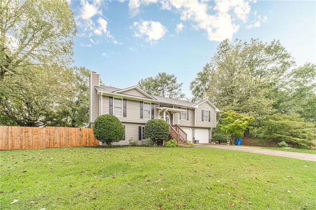 27 Creek View Drive, Hoschton, GA 30548