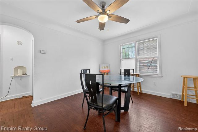 19345 Omira Street, Highland Park, MI 48203