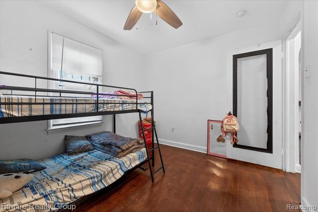 19345 Omira Street, Highland Park, MI 48203