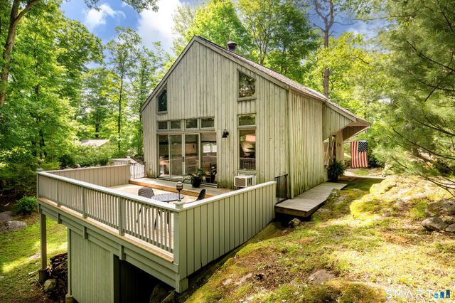 18 Indian Hill Road, Wilton, CT 06897