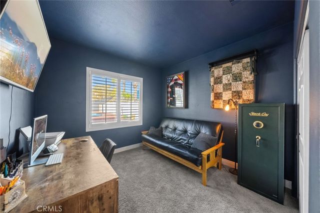 27497 Yellow Wood Way, Murrieta, CA 92562