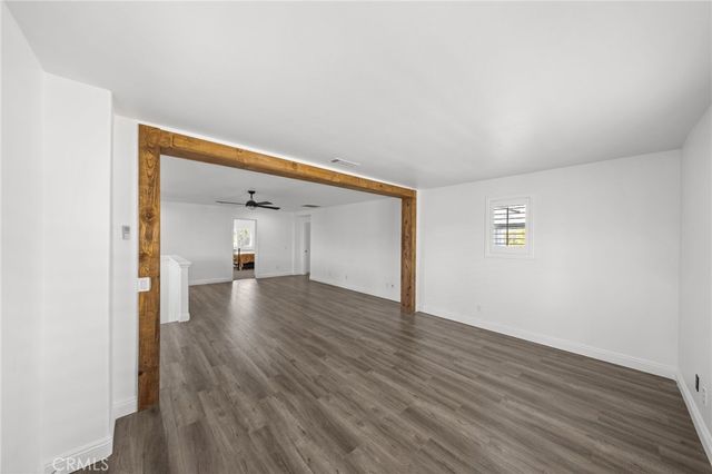 27497 Yellow Wood Way, Murrieta, CA 92562