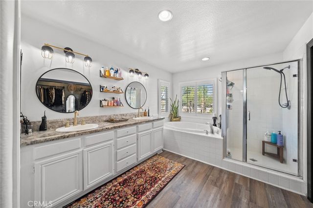 27497 Yellow Wood Way, Murrieta, CA 92562