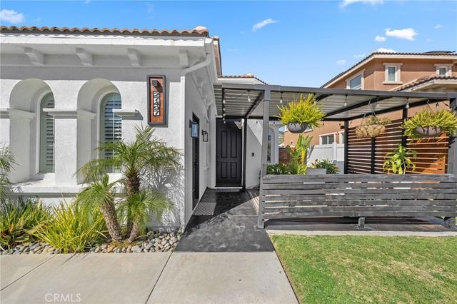 27497 Yellow Wood Way, Murrieta, CA 92562
