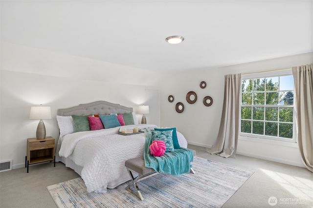 2926 W Blaine Street, Seattle, WA 98199
