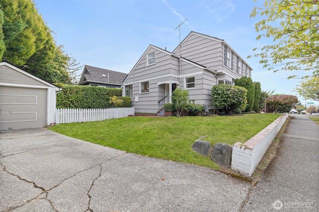 2926 W Blaine Street, Seattle, WA 98199