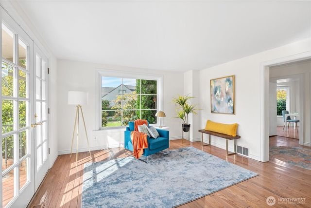2926 W Blaine Street, Seattle, WA 98199