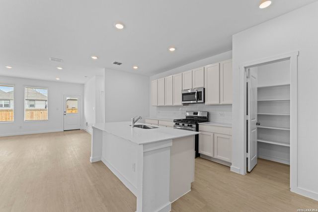 9414 Dassler Springs, Converse, TX 78109