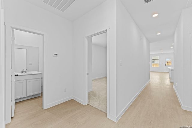 9414 Dassler Springs, Converse, TX 78109
