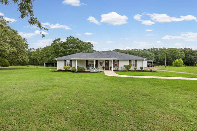 2155 NE County Road 2200, Mount Vernon, TX 75487