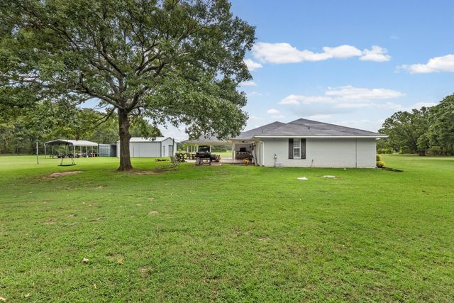 2155 NE County Road 2200, Mount Vernon, TX 75487