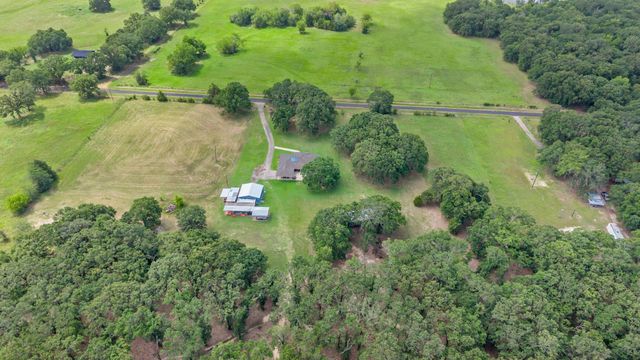 2155 NE County Road 2200, Mount Vernon, TX 75487