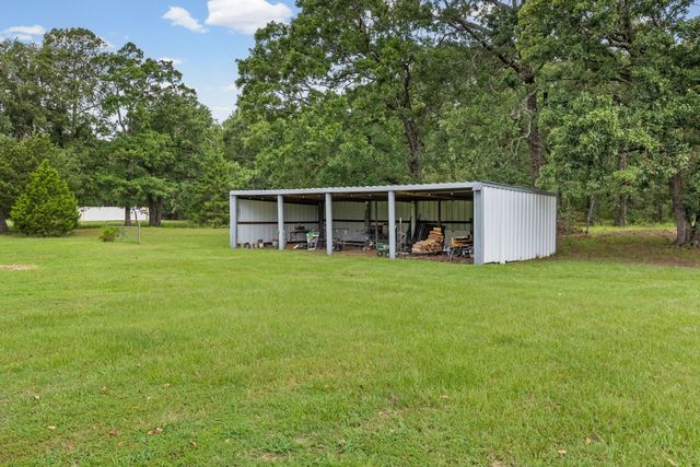 2155 NE County Road 2200, Mount Vernon, TX 75487