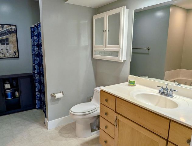 2726 Autumn Lane, Janesville, WI 53546