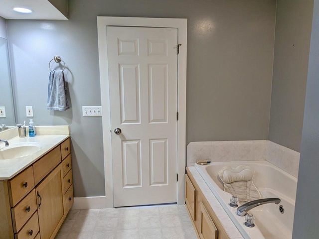 2726 Autumn Lane, Janesville, WI 53546