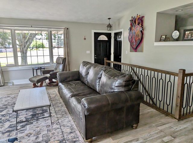 2726 Autumn Lane, Janesville, WI 53546