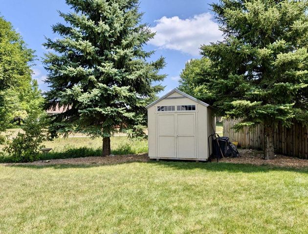 2726 Autumn Lane, Janesville, WI 53546