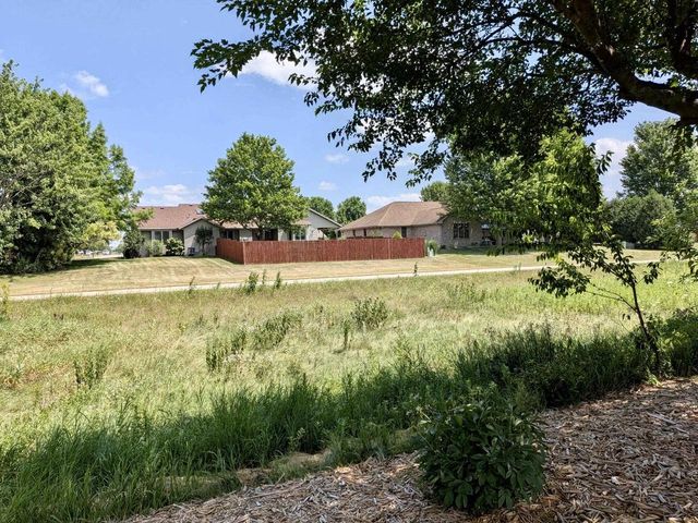 2726 Autumn Lane, Janesville, WI 53546