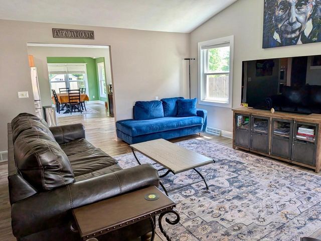 2726 Autumn Lane, Janesville, WI 53546