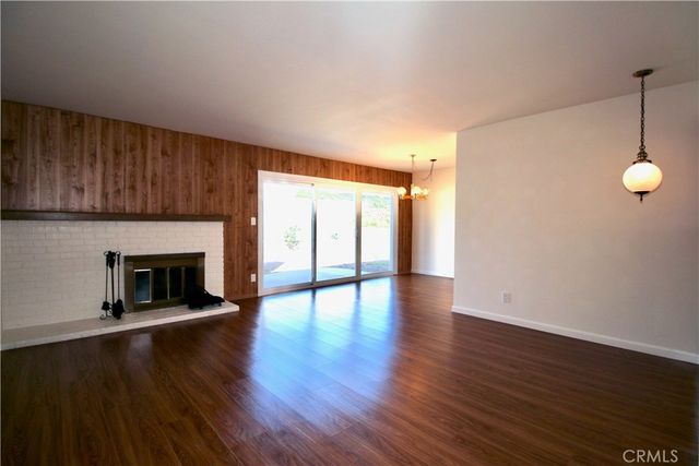 13211 Schoenborn Street, Sun Valley, CA 91352