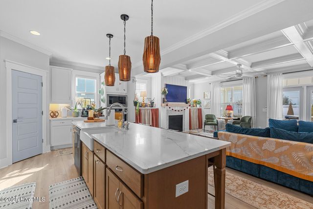 592 Moss Lake Lane, Holly Ridge, NC 28445