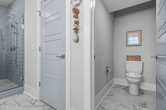 592 Moss Lake Lane, Holly Ridge, NC 28445