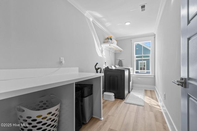 592 Moss Lake Lane, Holly Ridge, NC 28445