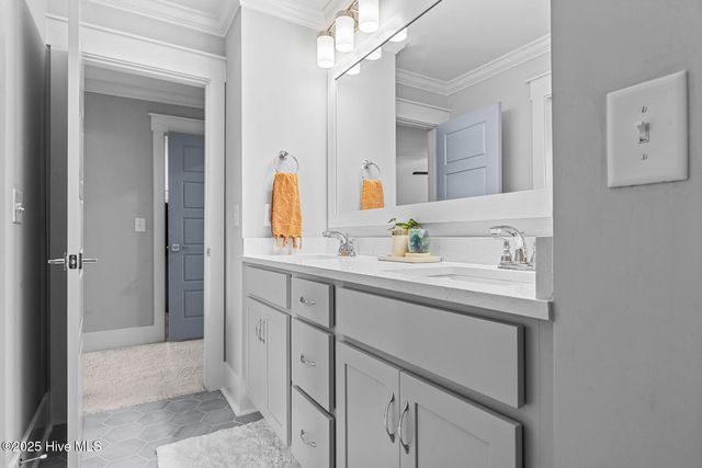 592 Moss Lake Lane, Holly Ridge, NC 28445