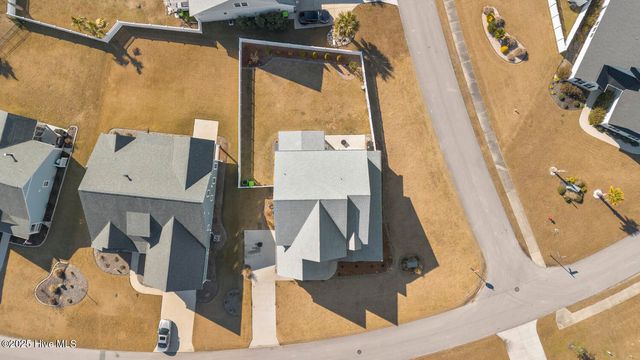 592 Moss Lake Lane, Holly Ridge, NC 28445