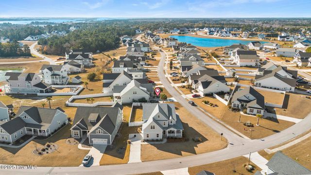 592 Moss Lake Lane, Holly Ridge, NC 28445