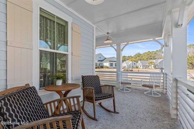 592 Moss Lake Lane, Holly Ridge, NC 28445