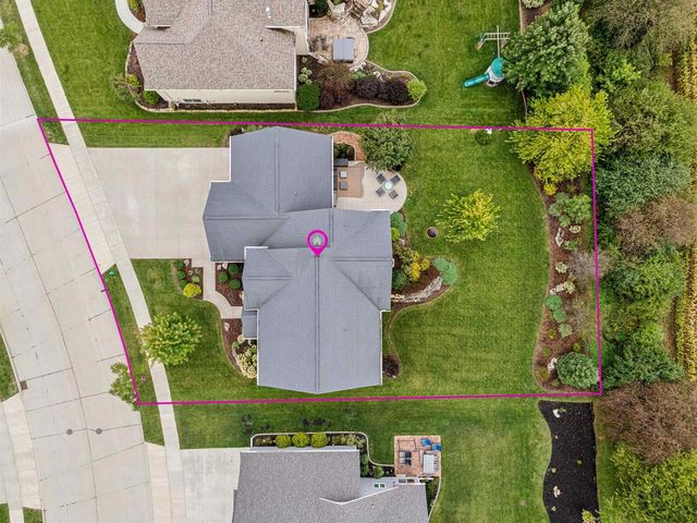 5465 N HAYMEADOW AVENUE, Appleton, WI 54913