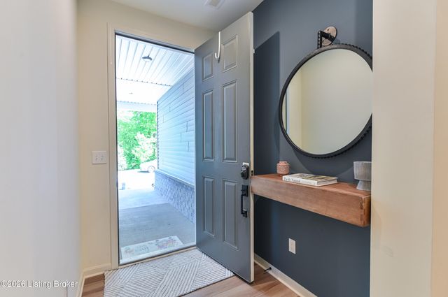 3602 Fordham Park Dr, Louisville, KY 40245