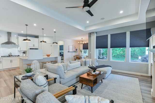 3602 Fordham Park Dr, Louisville, KY 40245