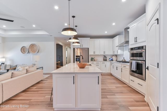 3602 Fordham Park Dr, Louisville, KY 40245