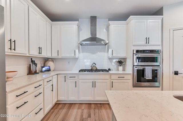 3602 Fordham Park Dr, Louisville, KY 40245