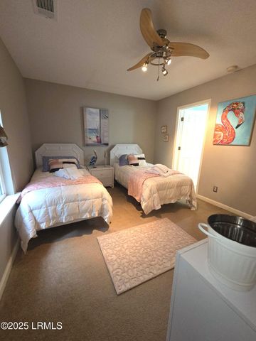 1105 13th St Apt B, Port Royal, SC 29935