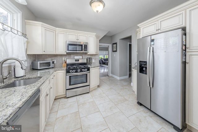 148 WASHINGTON AVE, Runnemede, NJ 08078