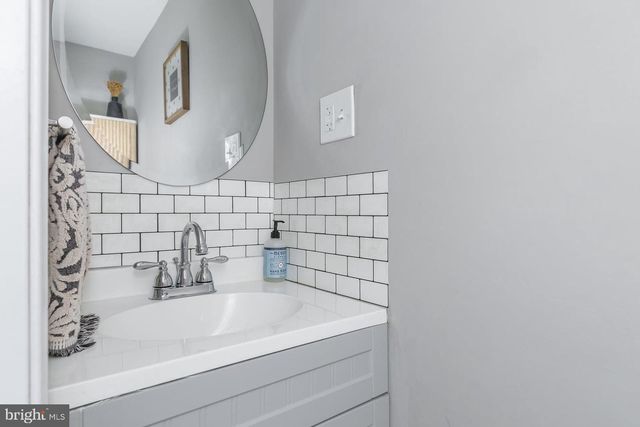 148 WASHINGTON AVE, Runnemede, NJ 08078