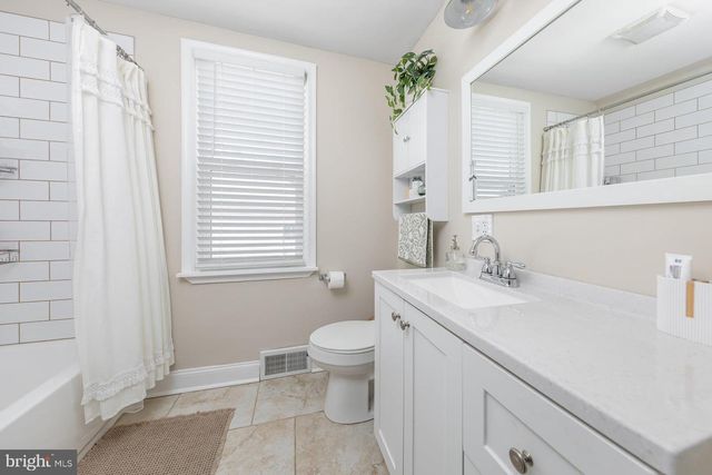 148 WASHINGTON AVE, Runnemede, NJ 08078