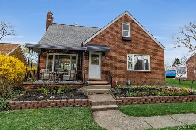 87 Lynncrest, Cheektowaga, NY 14225