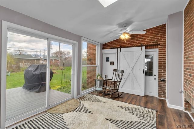 87 Lynncrest, Cheektowaga, NY 14225