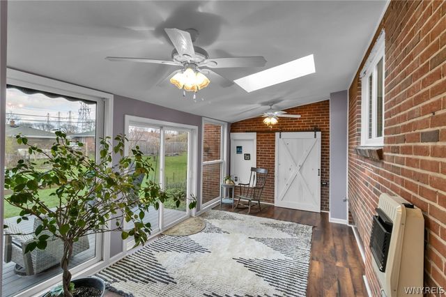 87 Lynncrest, Cheektowaga, NY 14225
