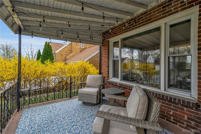 87 Lynncrest, Cheektowaga, NY 14225