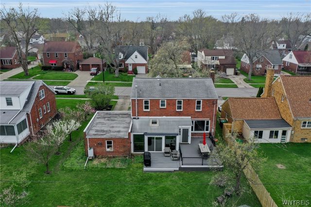 87 Lynncrest, Cheektowaga, NY 14225