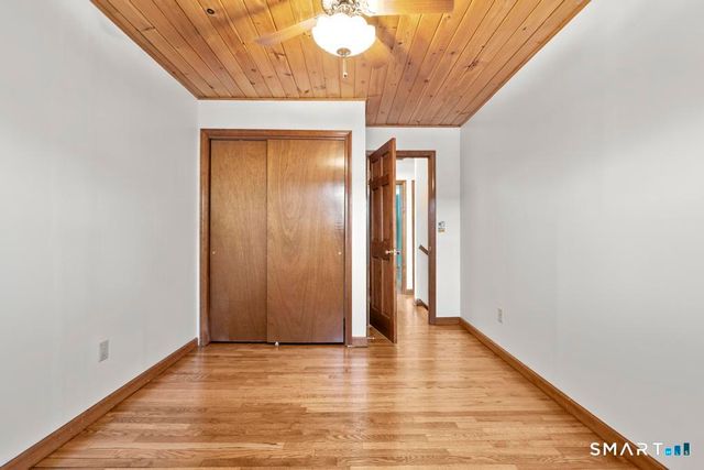 6 Highland Avenue, Seymour, CT 06483