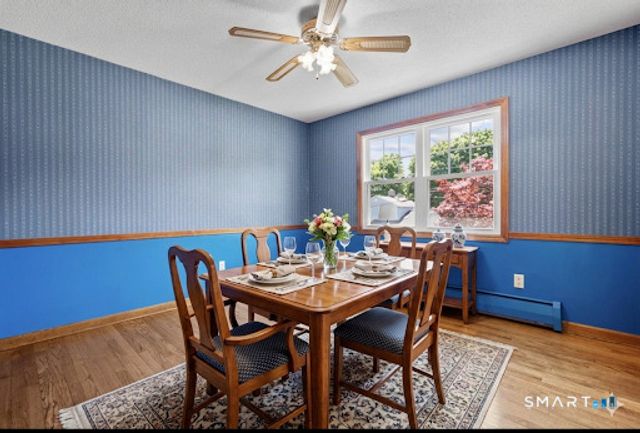 6 Highland Avenue, Seymour, CT 06483